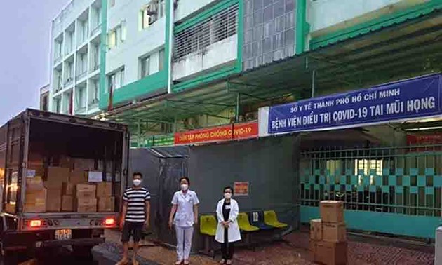 Más materiales sanitarios llegan a Ciudad Ho Chi Minh al servicio de la lucha contra el covid-19
