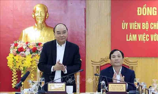 El jefe de Estado continúa su visita de trabajo en Ha Tinh