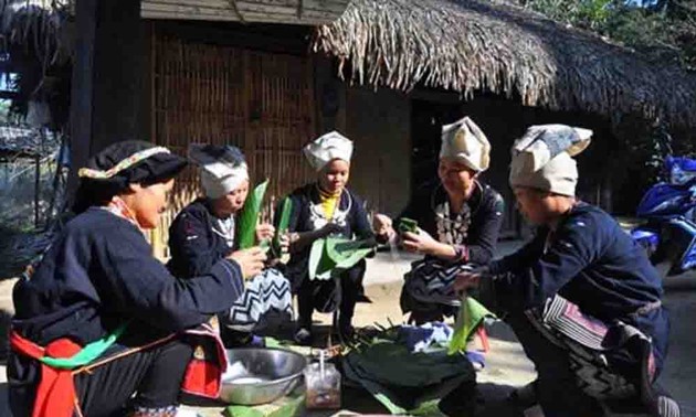 Costumbres de celebración del Tet de las etnias en la región del noroeste