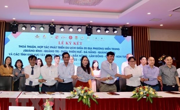 Promover la imagen de las “Regiones del Patrimonio Milagroso” de Vietnam 