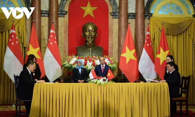 Vietnam y Singapur abogan por construir “Asociación Económica Digital y Verde”