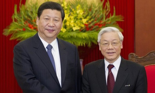 El máximo líder político de Vietnam viaja a China