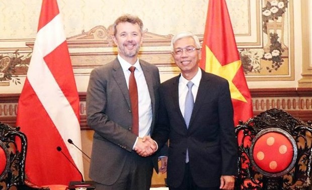 Príncipe heredero Federico de Dinamarca visita Ciudad Ho Chi Minh