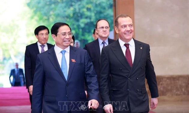 Vietnam concede importancia a la amistad tradicional y la asociación estratégica integral con Rusia