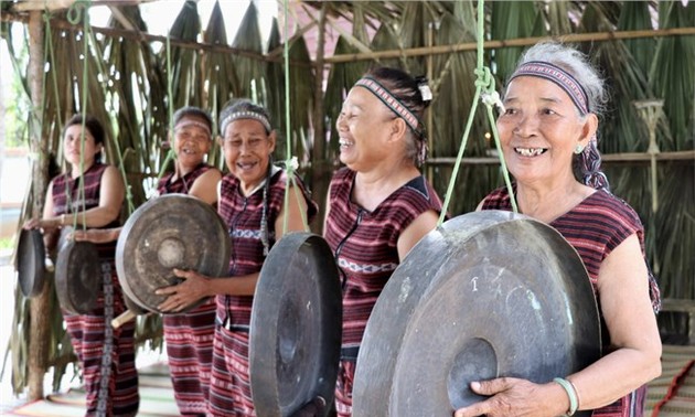 Ba Ria-Vung Tau pretende mejorar la vida de las etnias minoritarias