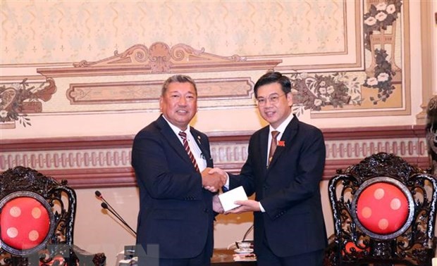 Ciudad Ho Chi Minh busca fortalecer cooperación con prefectura nipona de Osaka