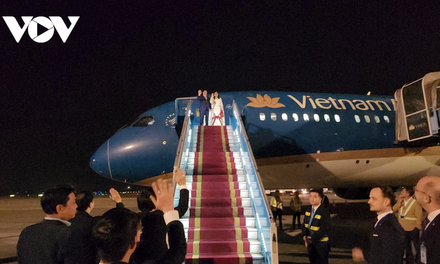 Primer Ministro de Vietnam parte hacia Suiza para asistir al Foro de Davos 2024