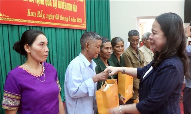 Kon Tum debe mejorar constantemente las condiciones de vida de sus habitantes, afirma Presidenta Interina de Vietnam