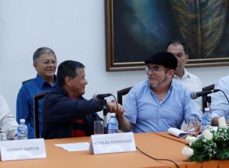 Colombia: FARC-ELN y gobierno inician en La Habana conversaciones de paz