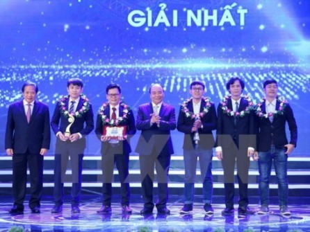 Entregan el premio Talento Vietnamita 2017
