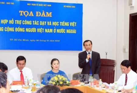 Promueven el aprendizaje del idioma materno entre los vietnamitas en ultramar 