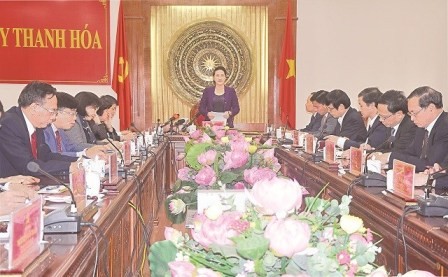 Presidenta de Asamblea Nacional de Vietnam visita la ciudad central de Thanh Hoa 