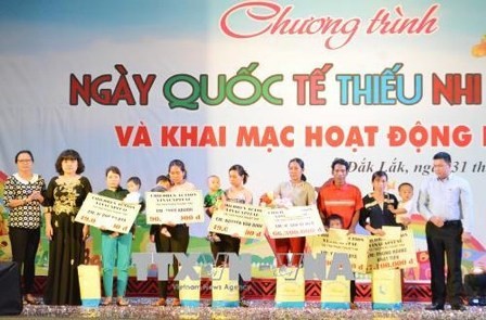 Actividades en conmemoración del Día Internacional de la Infancia en Vietnam