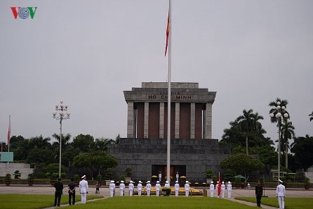 Prensa vietnamita conmemora 73 aniversario de la Revolución de agosto y el Día Nacional
