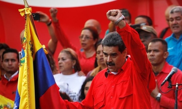 Maduro insta a la Fuerza Armada a unirse para proteger el país