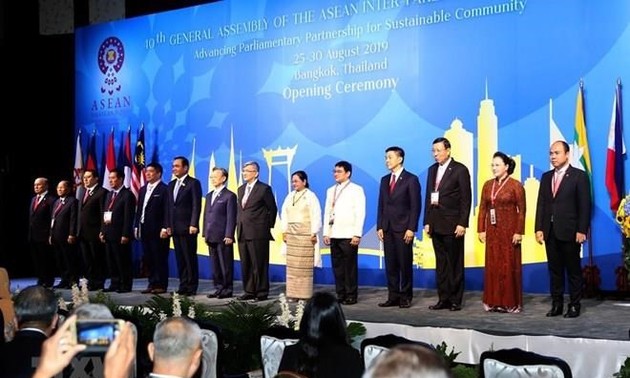 Presidente de Vietnam envía felicitaciones al titular de la AIPA