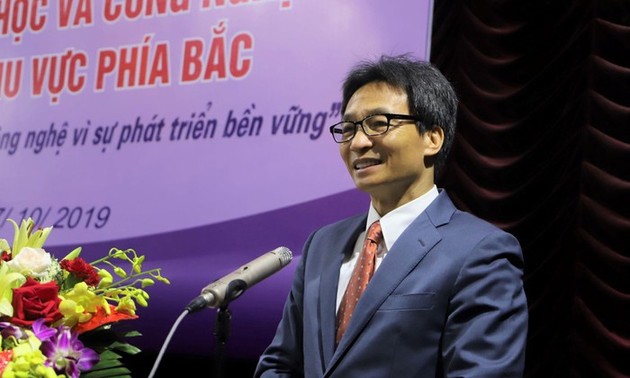 Viceprimer ministro de Vietnam urge a favorecer el desarrollo de científicas nacionales