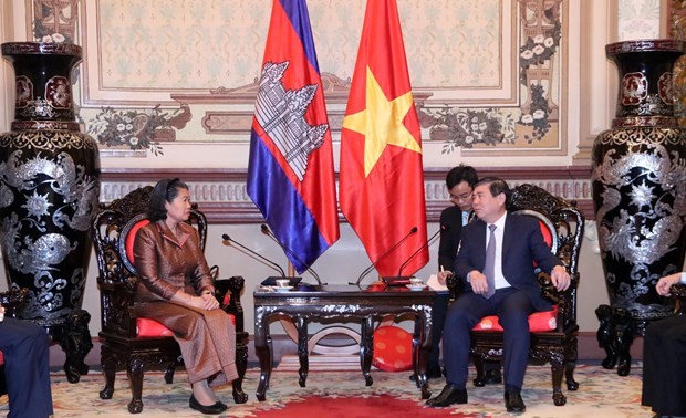 Vietnam y Camboya fortalecen relaciones