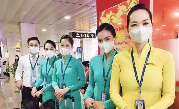 Se suspenden vuelos de zonas afectadas por el coronavirus a Vietnam