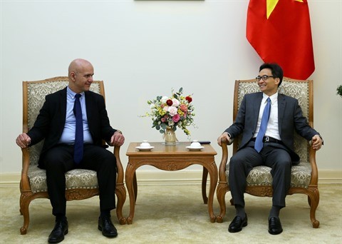 Vicejefe del Gobierno vietnamita recibe a delegación de AISS