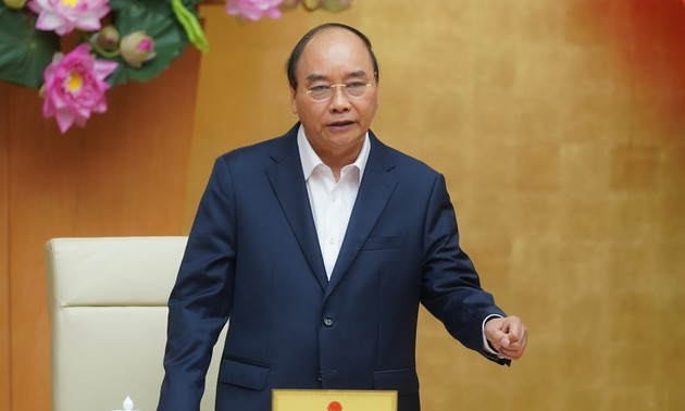 Premier de Vietnam se reúne con autoridades de Hanói