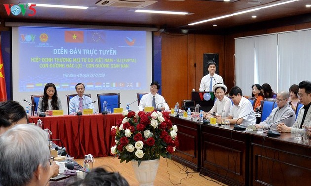 Foro en línea sobre el acuerdo de libre comercio entre Vietnam y la UE