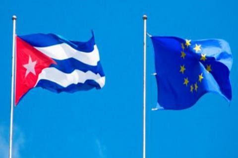 La UE y Cuba debaten comercio ilegal de armas y el desarme