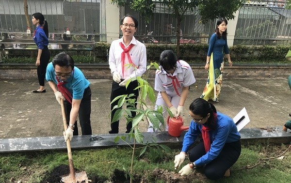Lanzan en Ciudad Ho Chi Minh una campaña para estimular la participación infantil en la protección ambiental 