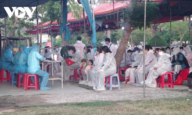Cientos de ciudadanos repatriados desde Japón puestos en cuarentena en Binh Dinh 