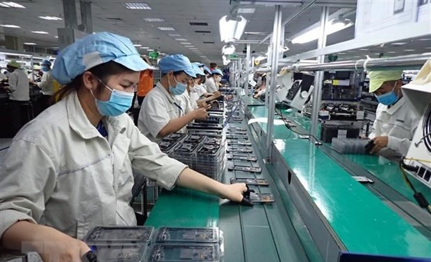Vietnam busca garantizar puestos de trabajo y un nivel de vida digno para los trabajadores