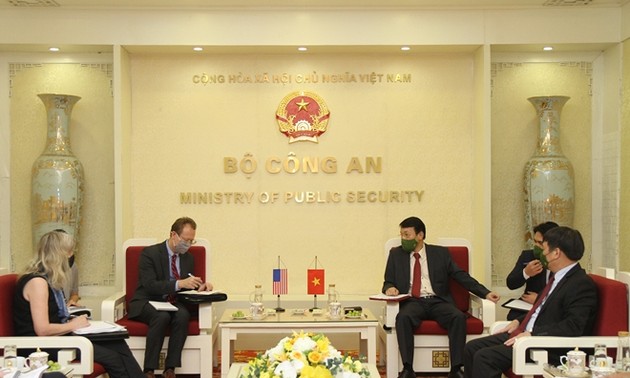 Vietnam y Estados Unidos fortalecen la cooperación en seguridad