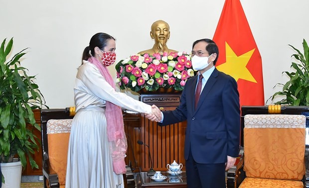 Vietnam y Nueva Zelanda fortalecen la asociación estratégica 