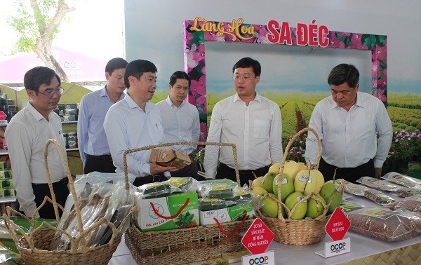 Provincia sureña de Dong Thap alberga Foro de productos OCOP 2021