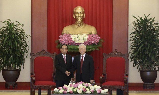 Vietnam concede gran importancia a las relaciones especiales entre Vietnam y Laos