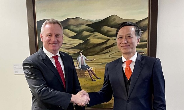 Estado australiano de Tasmania refuerza cooperación con localidades vietnamitas 