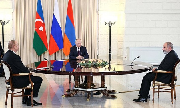 Líderes de Rusia, Azerbaiyán y Armenia emiten declaración conjunta sobre Nagorno-Karabaj