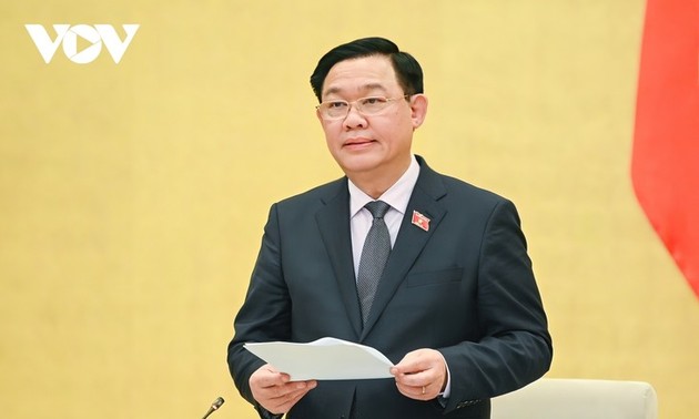Jefe del Parlamento trabaja con el Comité del Partido de Ciudad Ho Chi Minh