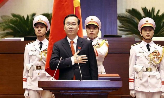 Nuevo presidente de Vietnam continúa recibiendo mensajes de felicitación