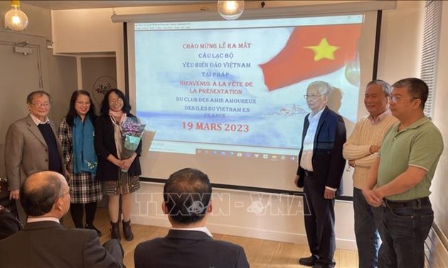 Presentan el Club de Amantes de Mares e Islas de Vietnam en Francia