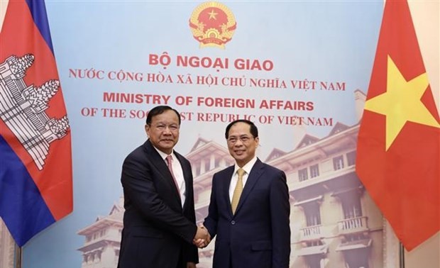 Vietnam y Camboya vigorizan cooperación multilateral