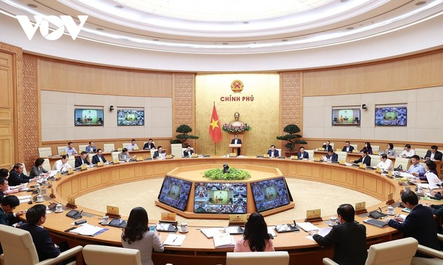 Vietnam logró los objetivos básicos del primer trimestre, afirma primer ministro