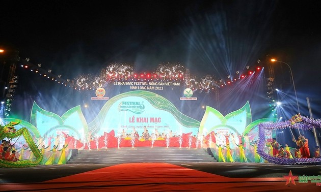 Inauguran Festival de Productos Agrícolas de Vietnam - Vinh Long 2023
