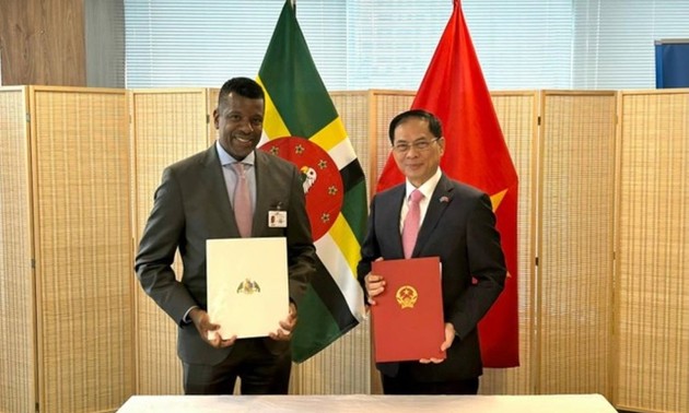 Vietnam y Dominica fortalecen relaciones 