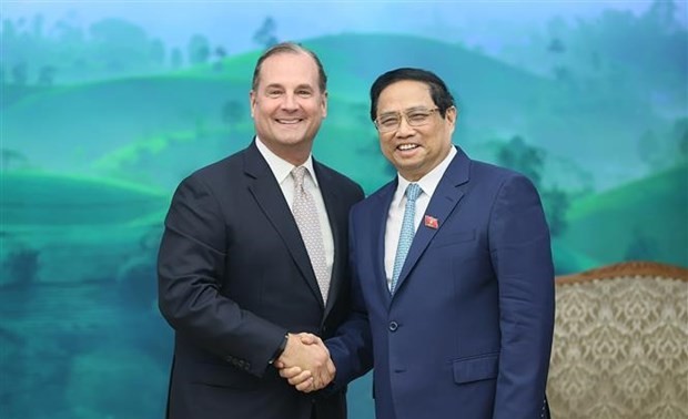 Premier de Vietnam recibe al líder de la Corporación de Marriott