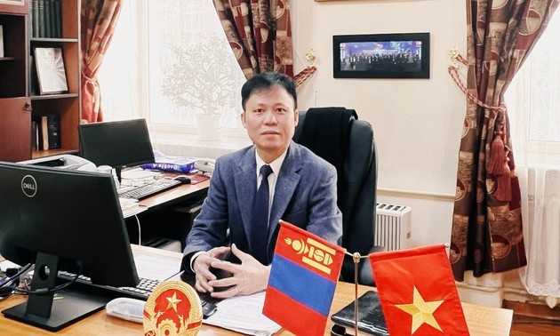 La visita del presidente mongol a Vietnam marcará un hito en las relaciones bilaterales, afirma Embajador