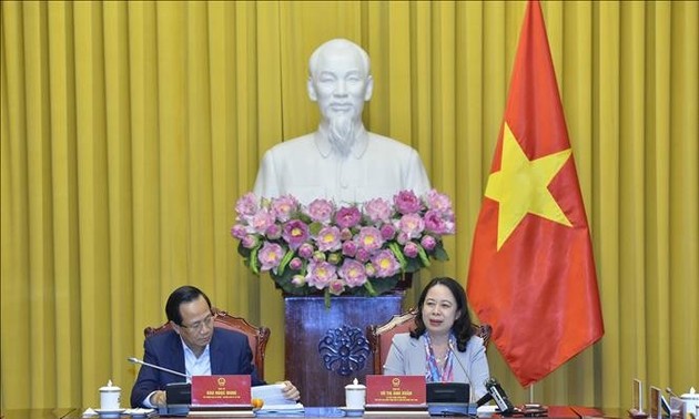 Vicepresidenta vietnamita pide un mejor cuidado para infantes