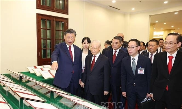 Vietnam y China firman 36 documentos de cooperación