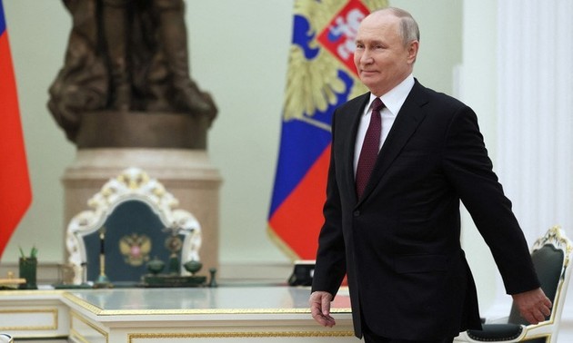 Vladimir Putin registra oficialmente su candidatura a la presidencia rusa