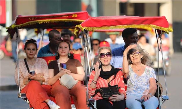 Vietnam busca recibir entre 17 y 18 millones de turistas foráneos en 2024