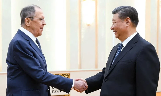 Rusia y China dispuestas a vigorizar cooperación